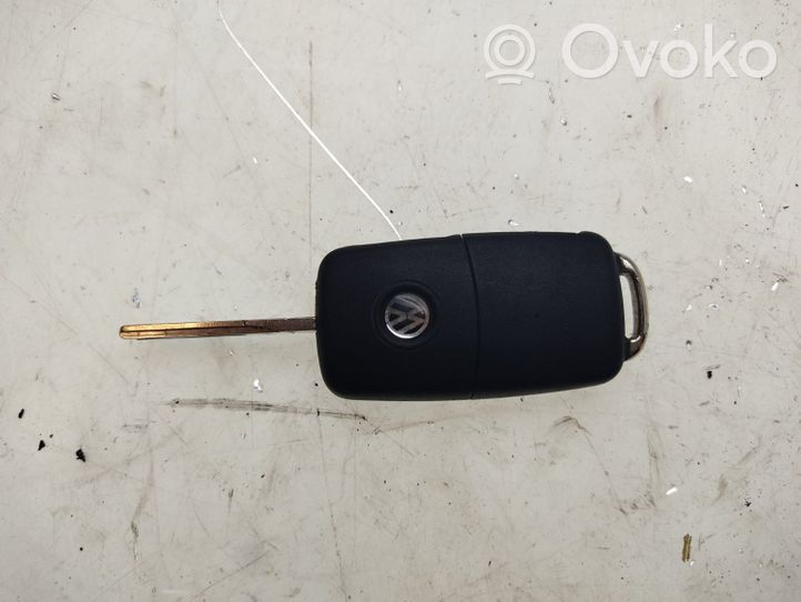 Volkswagen Golf VI Tarjeta/llave de arranque 5K0837202