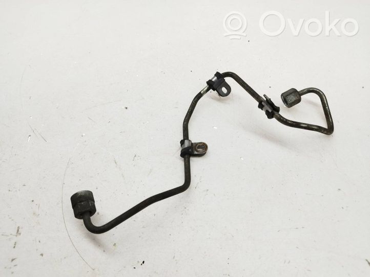 Audi Q5 SQ5 Tuyau d'alimentation conduite de carburant 03L130321C