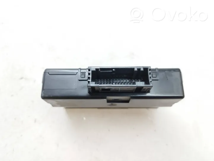 Volkswagen Touareg II Módulo de control Gateway 7P6907530B