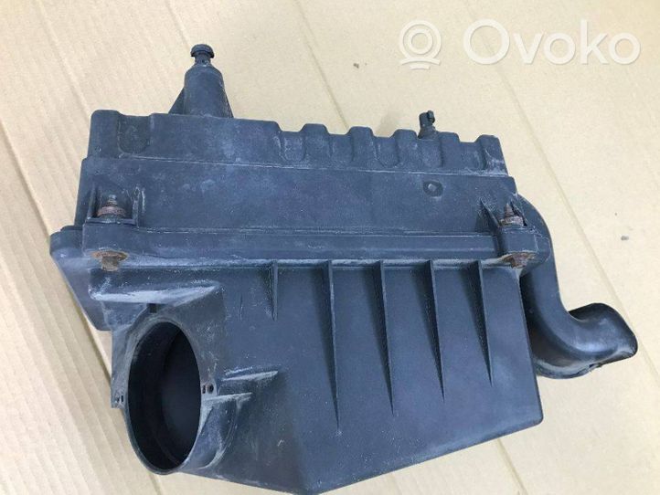 Ford Connect Ilmansuodattimen kotelo 21149600