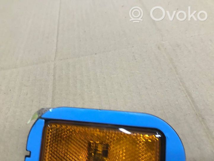 Volkswagen Crafter Reflektor vorne 7C3945061B
