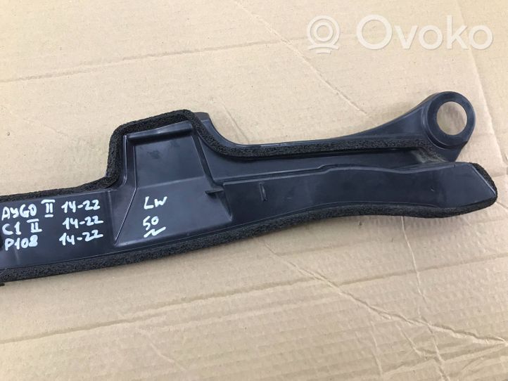 Peugeot 108 Support, joint d'aile caoutchouc en mousse  53828-0h021