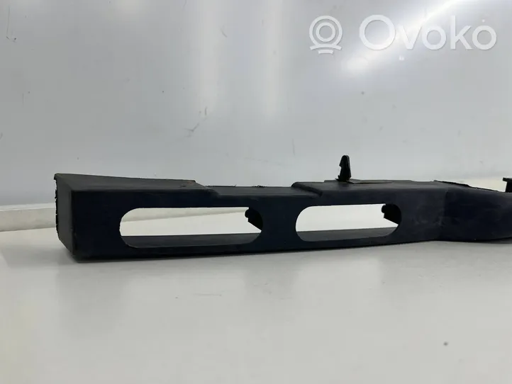 Volkswagen Multivan T4 Absorber zderzaka przedniego 701807183b