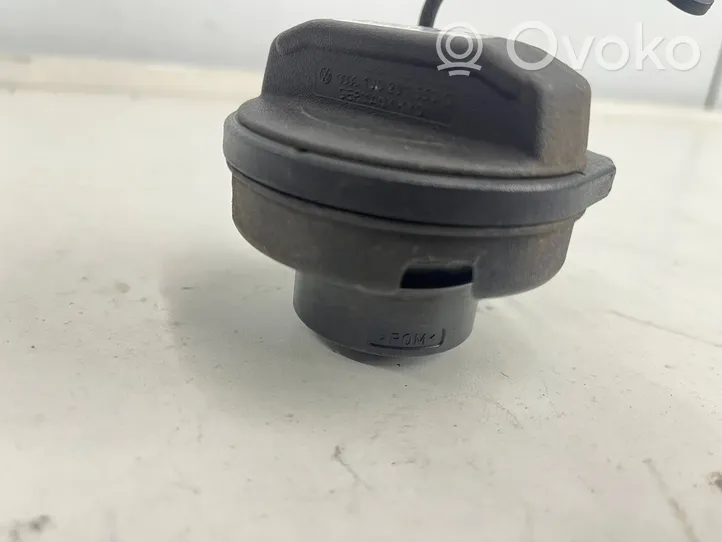 Audi A3 S3 8P Tappo del serbatoio del carburante 1j0201553q