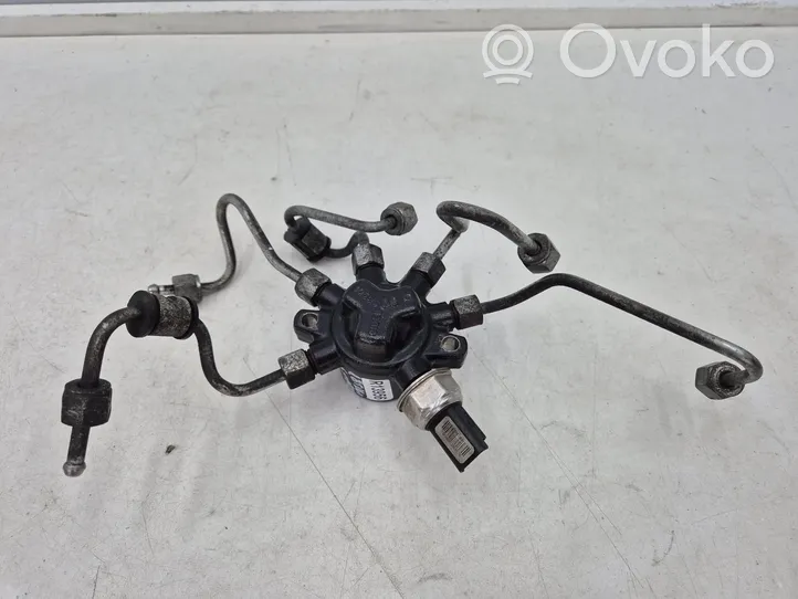 Ford Mondeo MK IV Distributore del carburante agli iniettori 4m5q9d280db