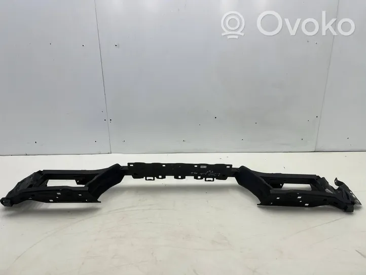 Mitsubishi L200 Traversa di supporto paraurti posteriore 