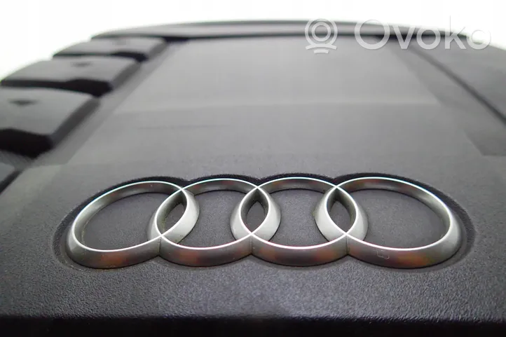 Audi A7 S7 4K8 Couvercle cache moteur 06L103925J