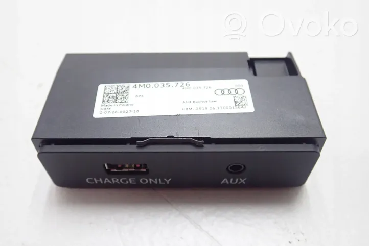 Audi Q7 4M Connettore plug in AUX 4M0035726