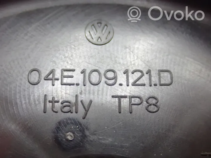 Volkswagen Golf VII Paskirstymo grandinės dangtelis 04E109121D