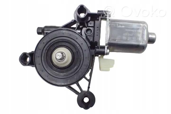 Audi A5 Moteur de lève-vitre de porte avant 8W0959801