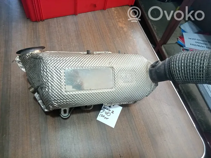 BMW 2 F46 Filtr cząstek stałych Katalizator / FAP / DPF 8573996