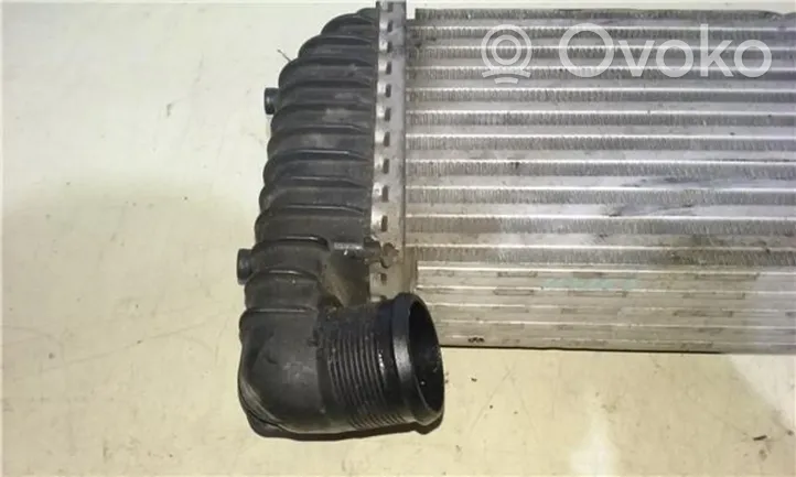 Ford Focus Chłodnica powietrza doładowującego / Intercooler 