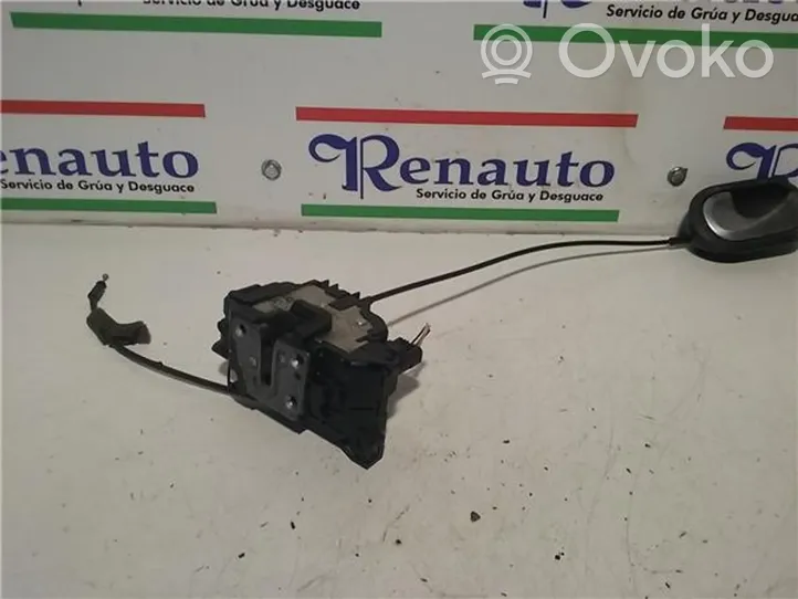 Renault Clio III Moteur de verrouillage porte avant 