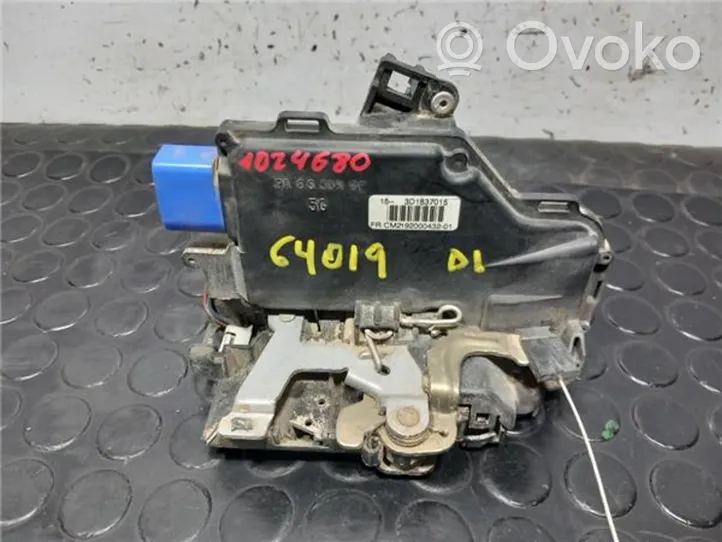 Seat Altea Front door lock motor 3D1837015