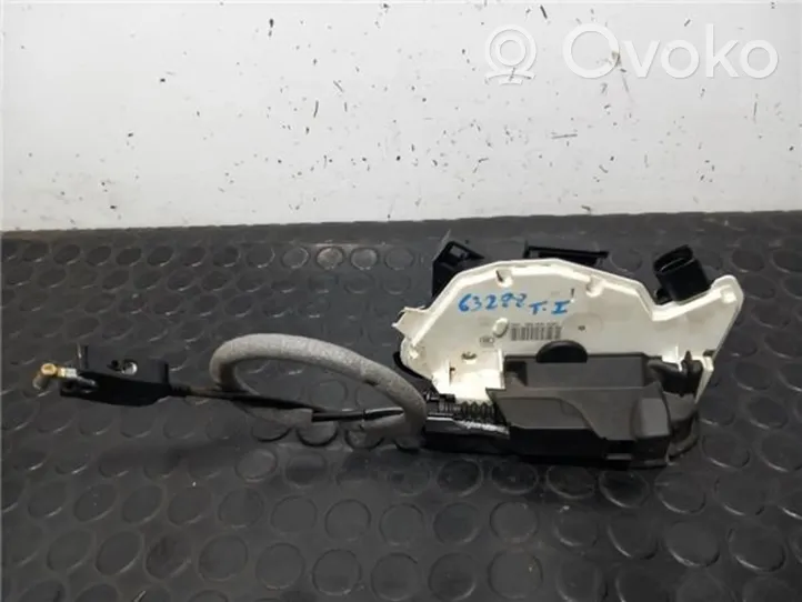 Volkswagen Tiguan Moteur de centralisation serrure de porte arrière 5N0839015D