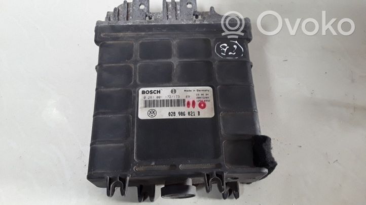 Volkswagen PASSAT B4 Sterownik / Moduł ECU 0281001172173