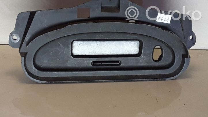 Renault Scenic I Screen/display/small screen P8200028364A