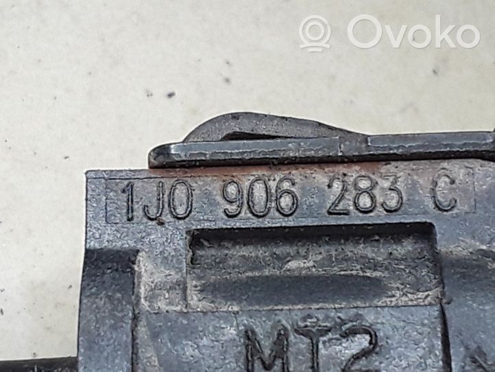 Seat Altea Solenoidinis vožtuvas 1J0906283C