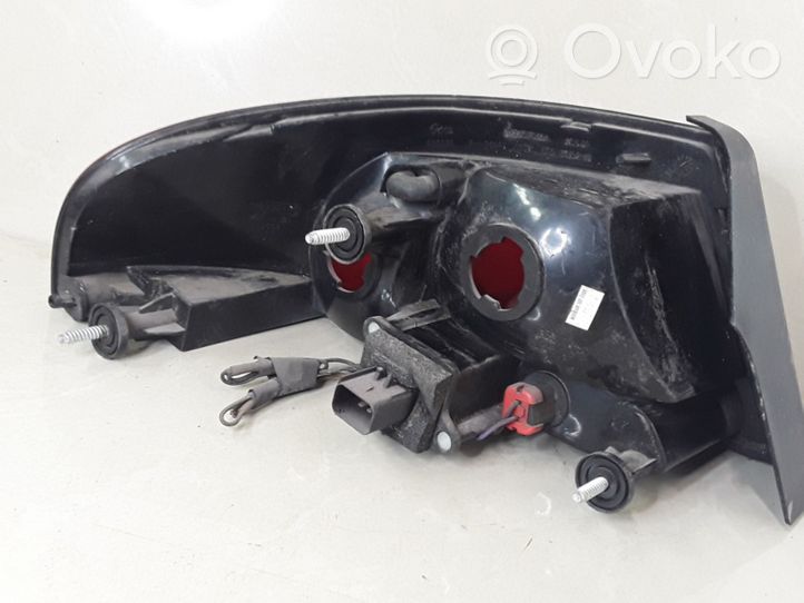 Chrysler Sebring (ST-22 - JR) Luci posteriori 04805350AA