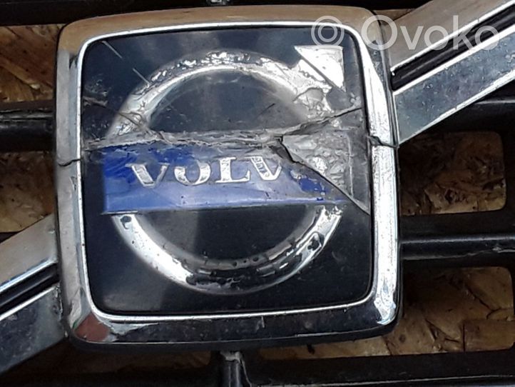 Volvo S60 Griglia superiore del radiatore paraurti anteriore 9190740