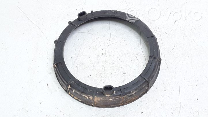 Peugeot 307 Bague de verrouillage pour réservoir de carburant 9633283880