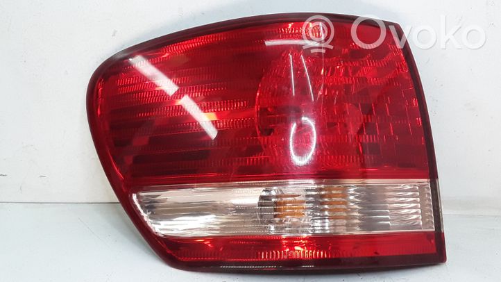 Toyota Avensis Verso Lampa tylna KOITO4435