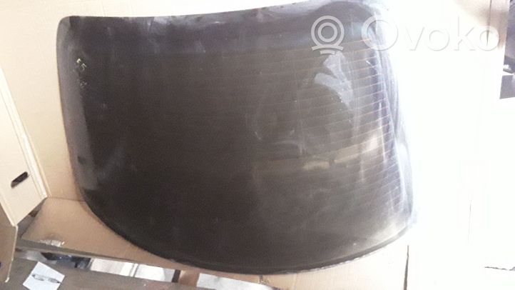 Opel Omega B1 Rear windscreen/windshield window E1143R00046