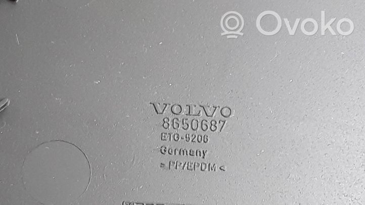 Volvo V50 Wkładka schowka tunelu środkowego 8650687