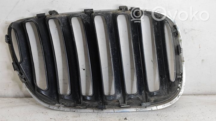 BMW X5 E53 Maskownica / Grill / Atrapa górna chłodnicy 7124815