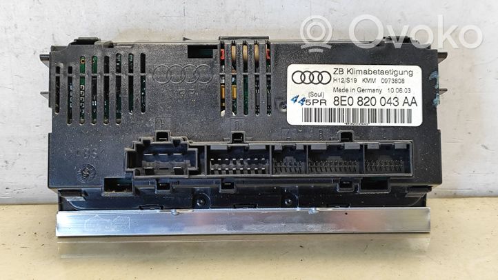 Audi A4 S4 B6 8E 8H Centralina del climatizzatore 8E0820043AA