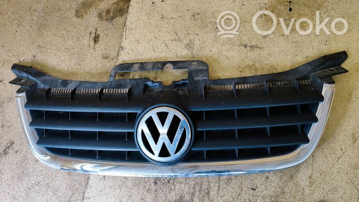 Volkswagen Touran I Grille de calandre avant 1T0853653