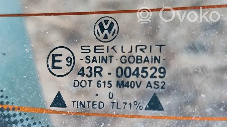 Volkswagen New Beetle Tylna klapa bagażnika E943R004529