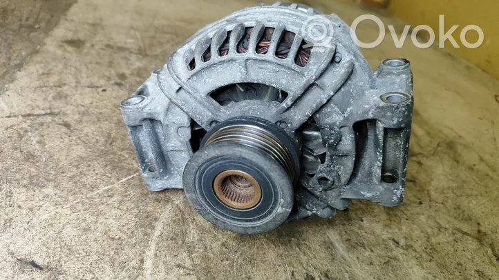 Volkswagen PASSAT CC Parte del generatore/alternatore 06B903016AB