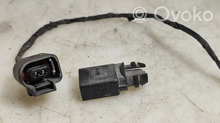 Volkswagen PASSAT CC Outside/exterior temperature sensor 8Z0820535