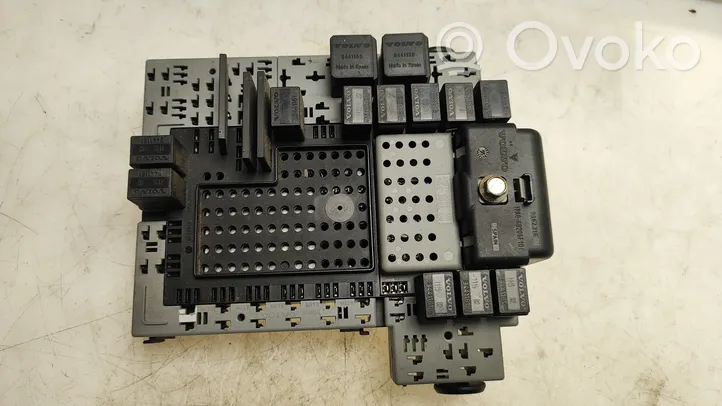 Volvo V70 Comfort/convenience module 9452596