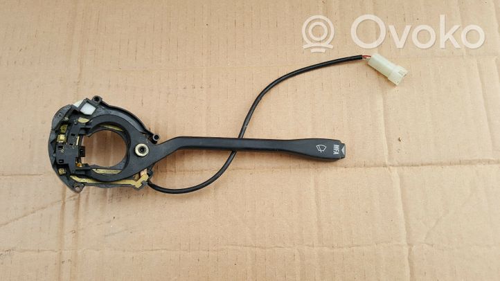 Volkswagen Golf I Wiper control stalk 