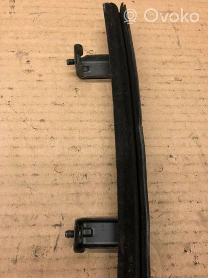 Volkswagen Golf II Front door windshield rail 