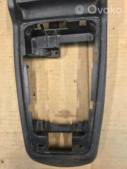 Volkswagen Golf II Center console 191863275A