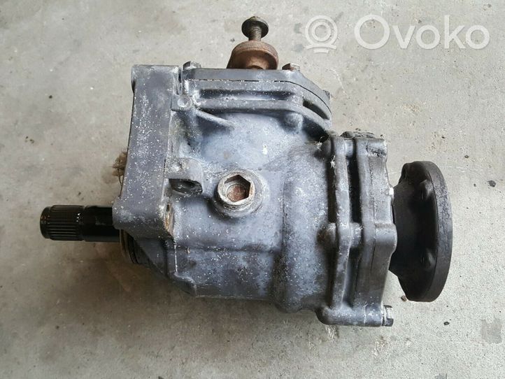 Volkswagen Golf II Gearbox transfer box case 02C409107B