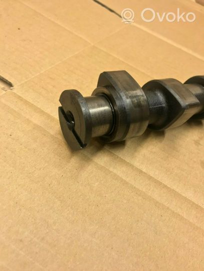 Volkswagen Golf II Camshaft -