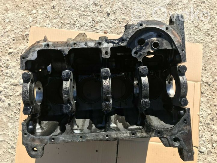 Volkswagen Golf II Engine block 068103021A