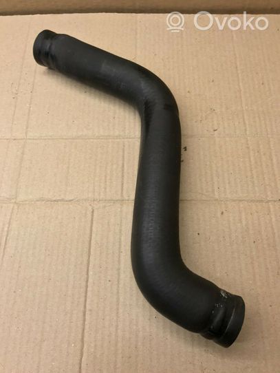 Volkswagen Jetta II Engine coolant pipe/hose 191121101S