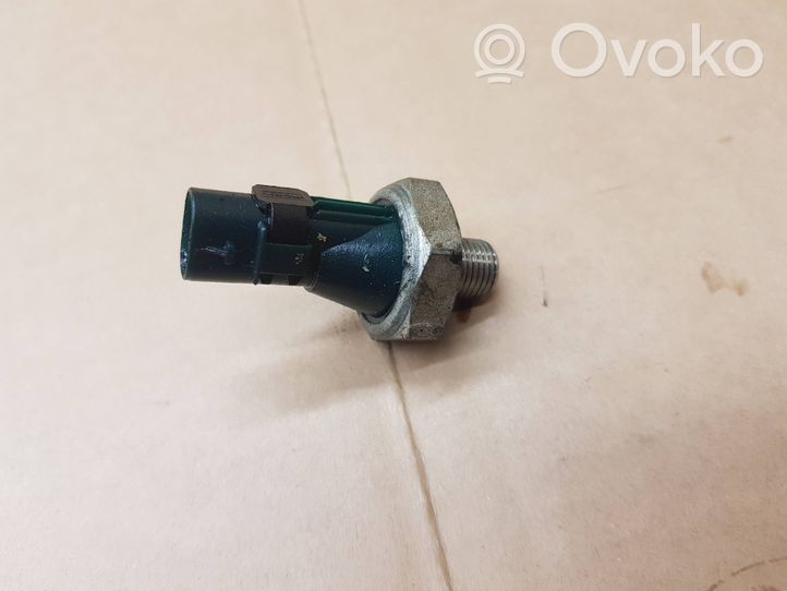 Audi A3 S3 8V Capteur de pression d'huile 06L919081