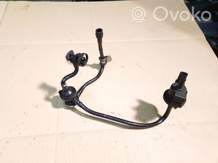 Audi A3 S3 A3 Sportback 8P Valve vacuum 06H906517B