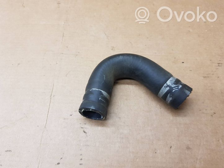 Volkswagen Eos Tuyau de liquide de refroidissement moteur 1K0121058A