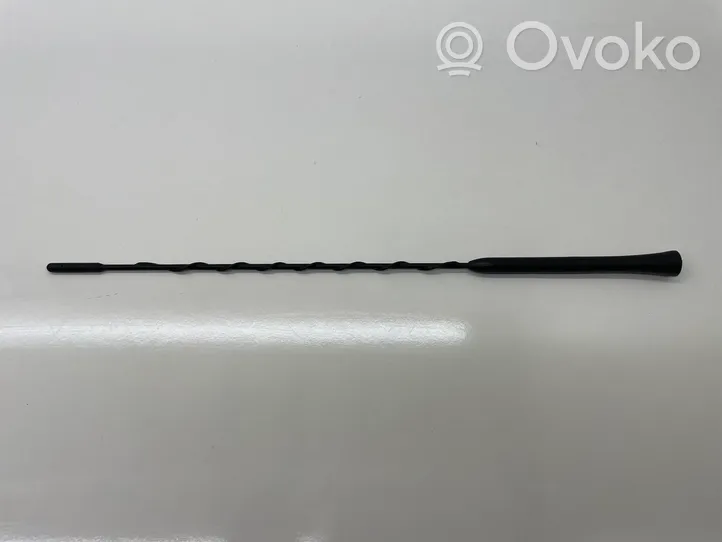 Volkswagen Golf V Aerial GPS antenna 