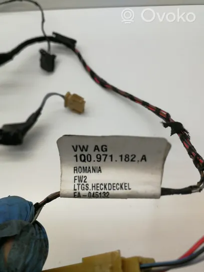 Volkswagen Eos Faisceau de câbles hayon de coffre 1Q0971182A