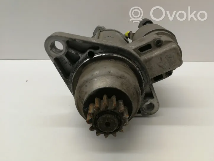 Volkswagen Caddy Käynnistysmoottori 0AM911023H