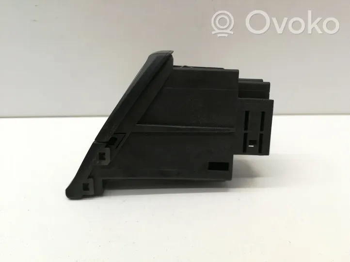 Audi A4 S4 B8 8K Botón interruptor de luz de peligro 8K1941509A