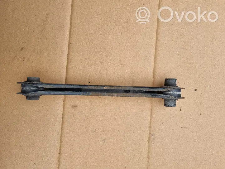 Volkswagen PASSAT B8 Brazo de suspensión/horquilla superior trasero 5Q0501529C